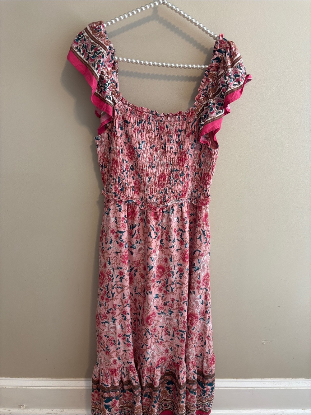 & merci boho floral print maxi dress size medium
